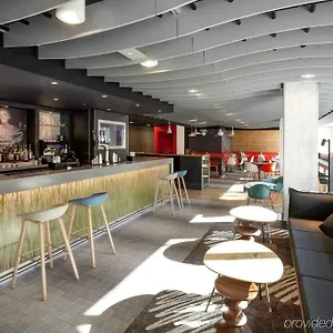 Ibis Centre - Station 3* Brighton